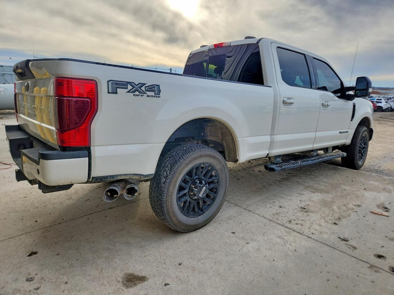 2021 Ford F350 VIN 1FT8W3BT5MED19946 photo 3