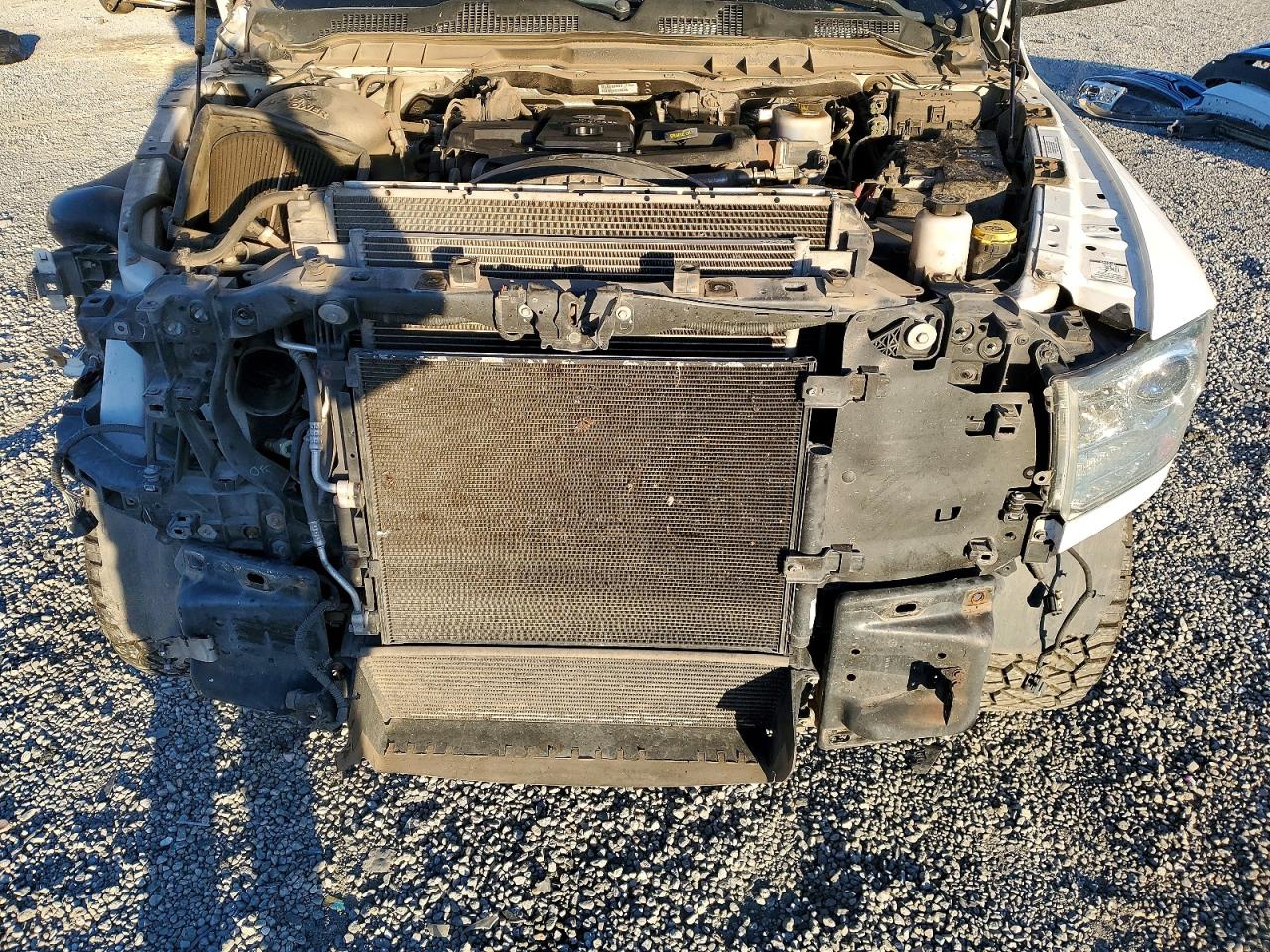 2016 Ram 2500 VIN 3C6UR5GL7GG173127 photo 11