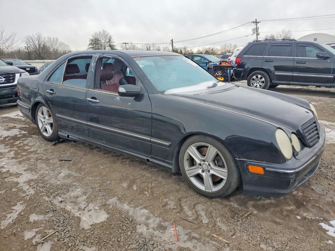 2001 Mercedes-Benz E-class VIN WDBJF74J01B226140 photo 4