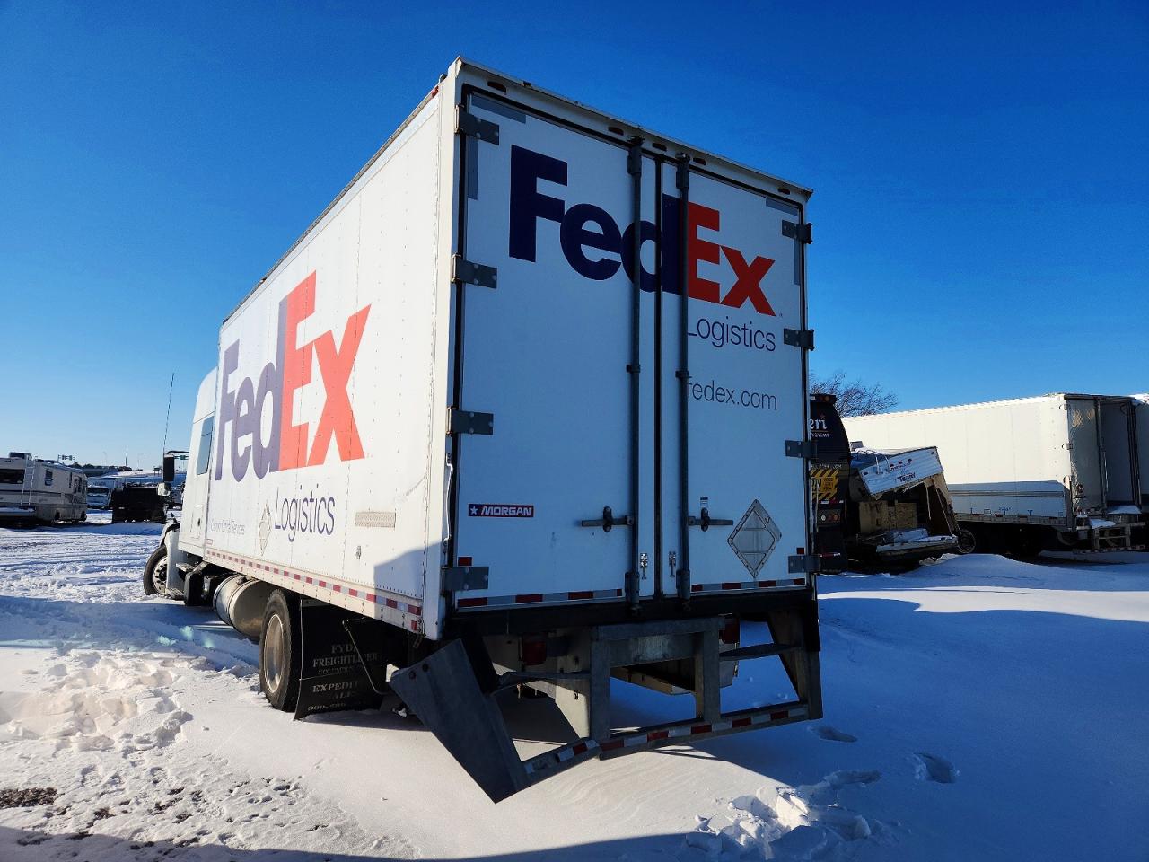 2019 FREIGHTLINER All other VIN 3ALAC4DV2KDKK9707 photo 3