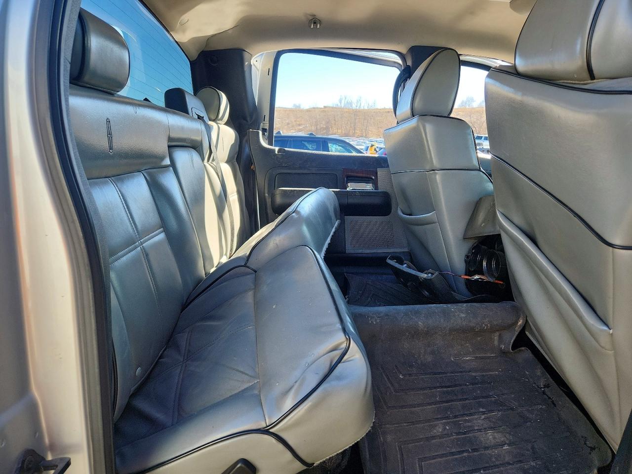 2006 Lincoln Mark lt VIN 5LTPW18596FJ12950 photo 10