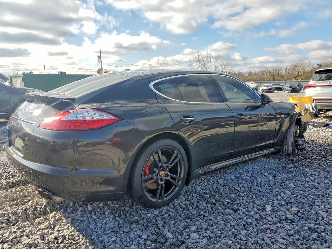 2012 Porsche Panamera VIN WP0AC2A76CL090518 photo 3