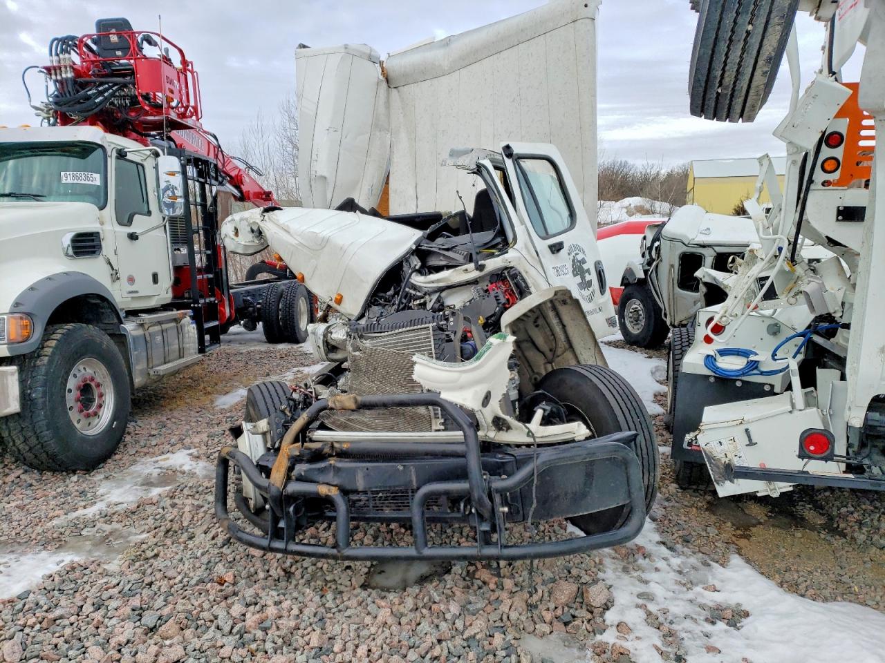 2025 FREIGHTLINER All other VIN 3ALACWFC6SDVS2498 photo 5