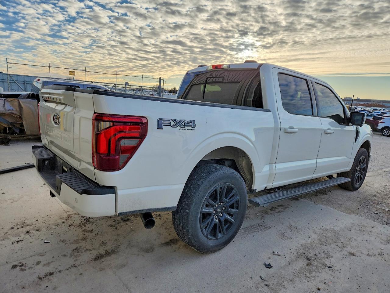 2024 Ford F150 plati VIN 1FTFW7L88RFB20061 photo 3