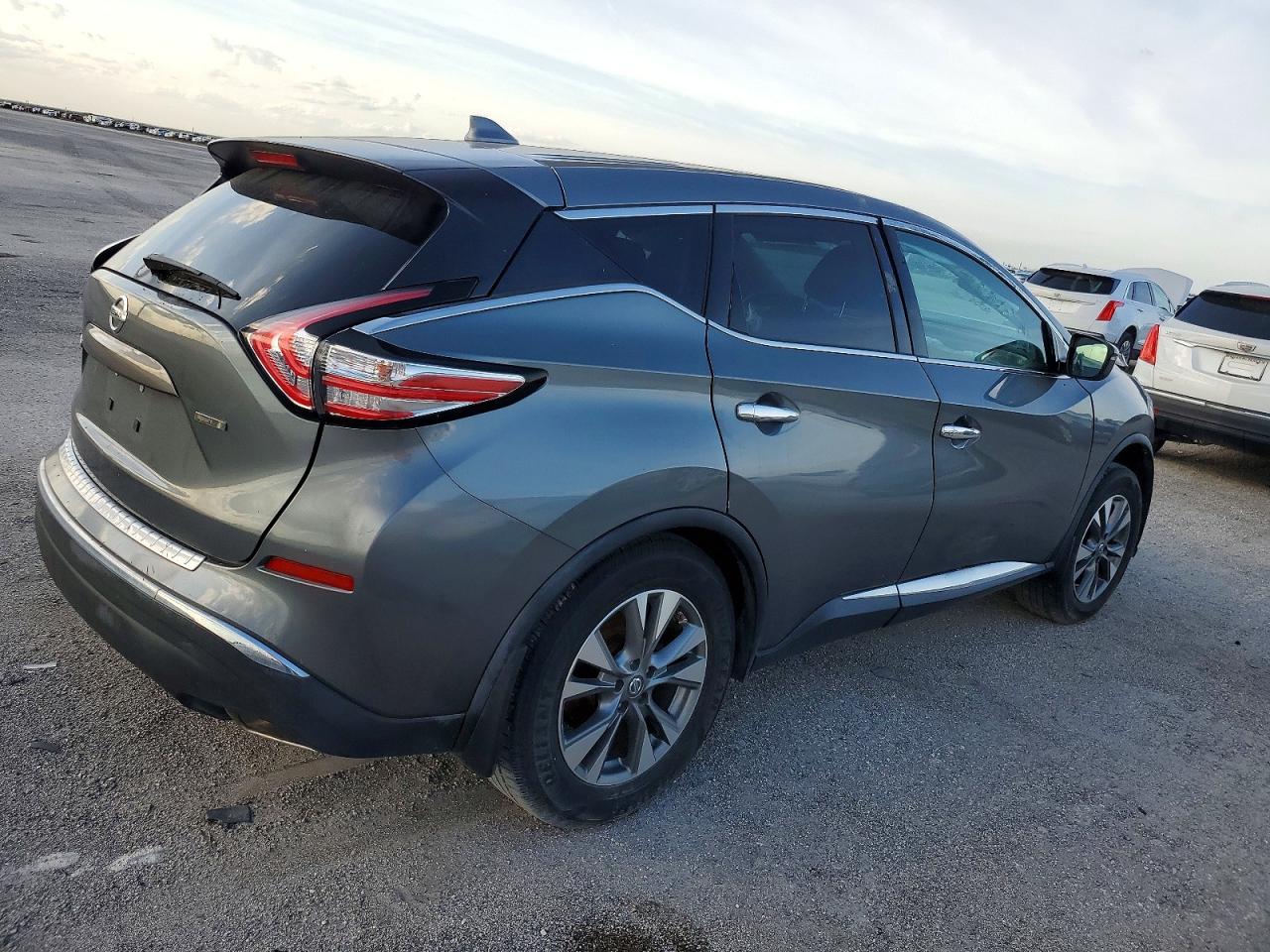 2018 Nissan Murano VIN 5N1AZ2MG0JN144144 photo 3