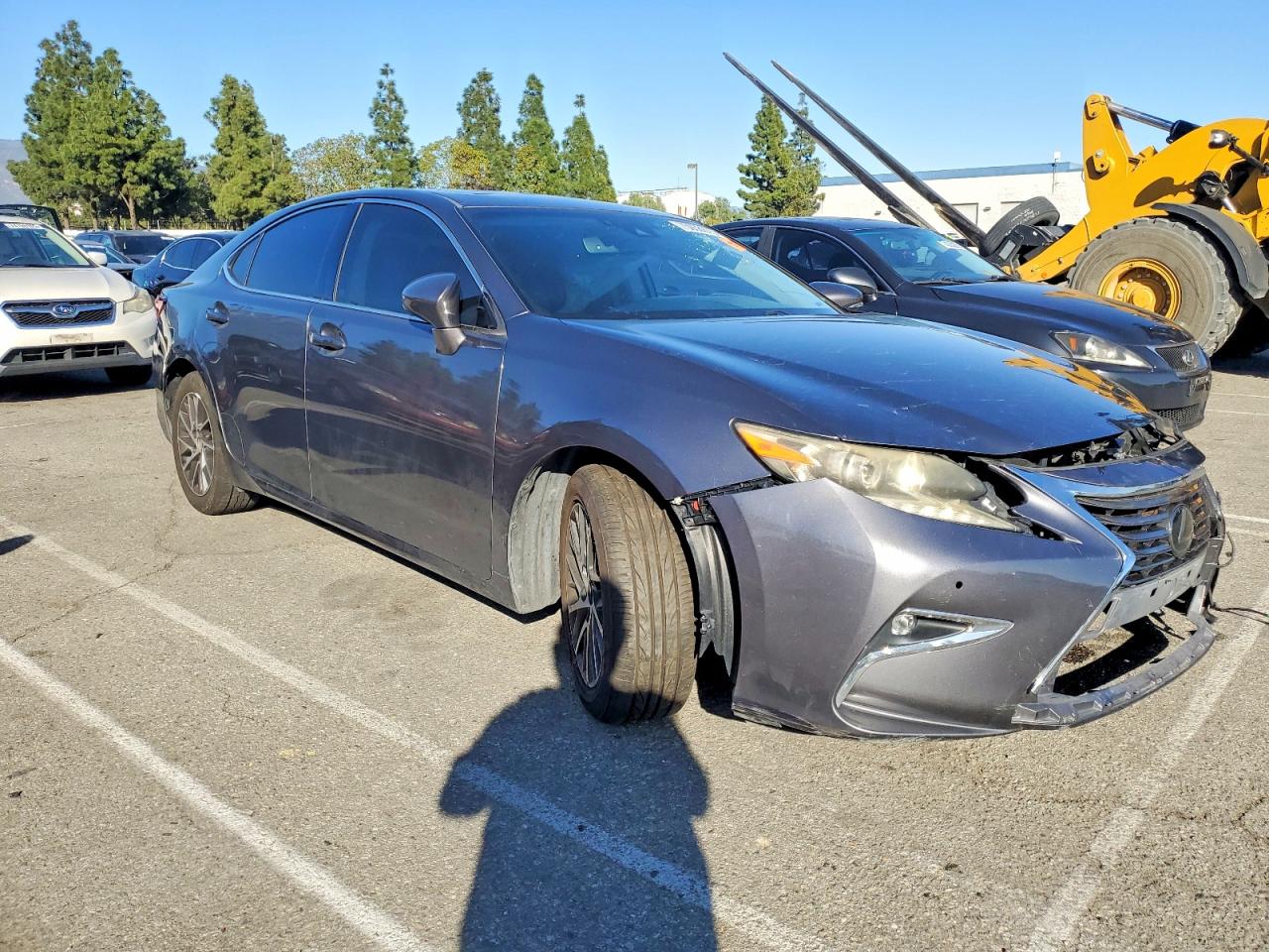 2016 Lexus ES350 VIN 58ABK1GG8GU017065 photo 4