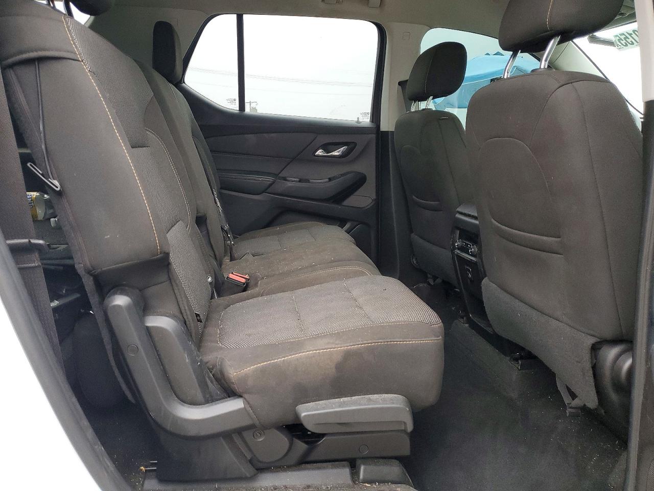 2018 Chevrolet Traverse VIN 1GNERFKW0JJ118178 photo 11