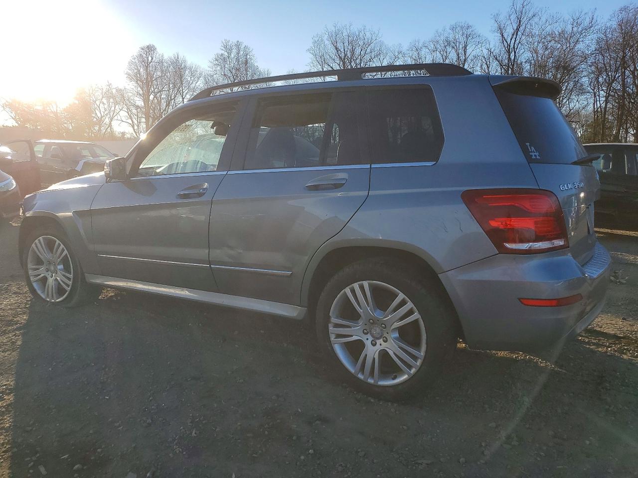 2013 Mercedes-Benz Glk-class VIN WDCGG8JB1DG080134 photo 2