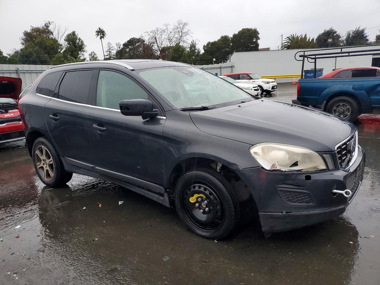 2013 Volvo Xc60 VIN YV4902DZ0D2441243 photo 4