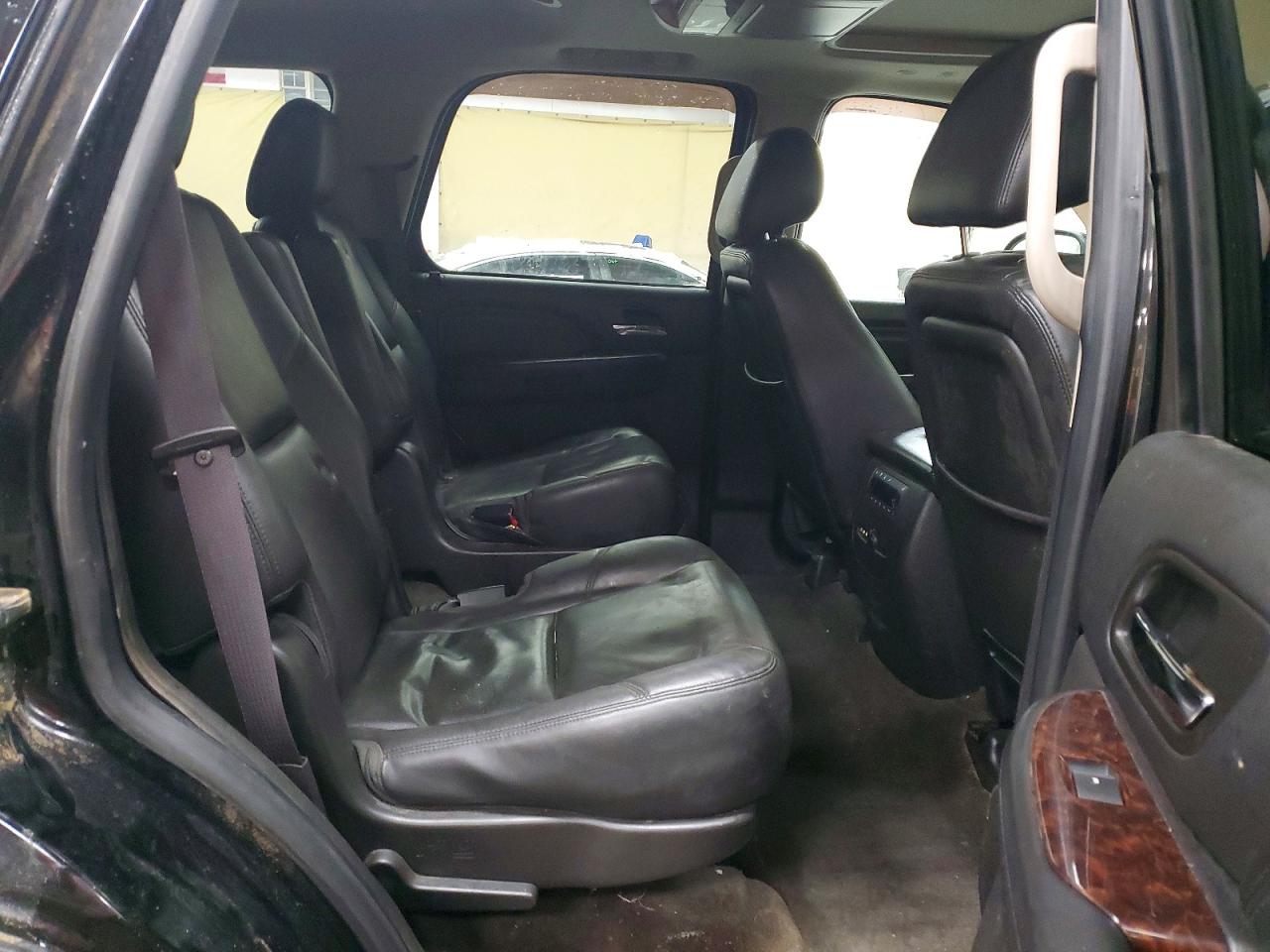 2013 GMC Yukon VIN 1GKS2EEF0DR337030 photo 11
