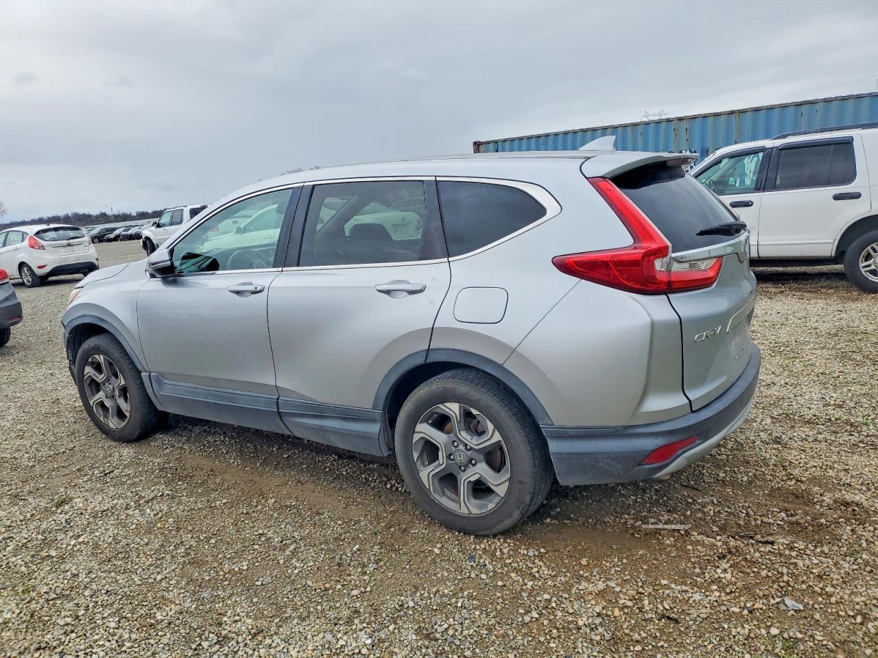 2017 Honda Crv VIN 2HKRW2H54HH631477 photo 2