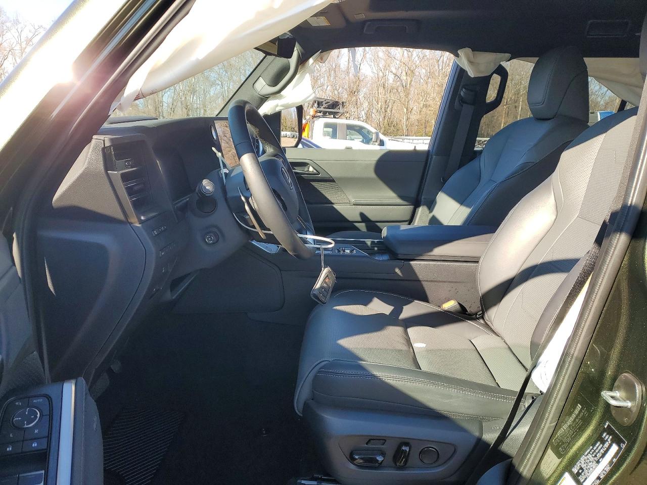 2025 Lexus Gx 550 lux VIN JTJVBCDX6S5050316 photo 7