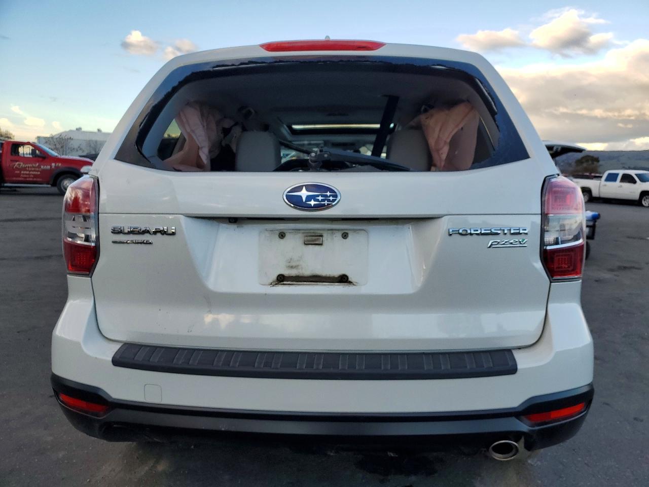 2016 Subaru Forester VIN JF2SJADC8GH431537 photo 6