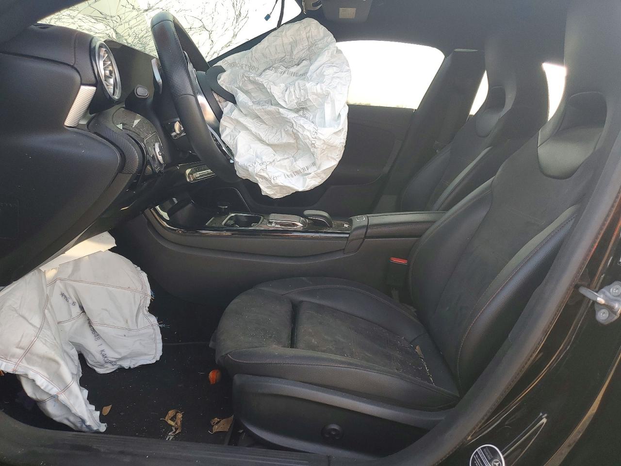 2020 Mercedes-Benz Cla-class VIN W1K5J4HB2LN086716 photo 7