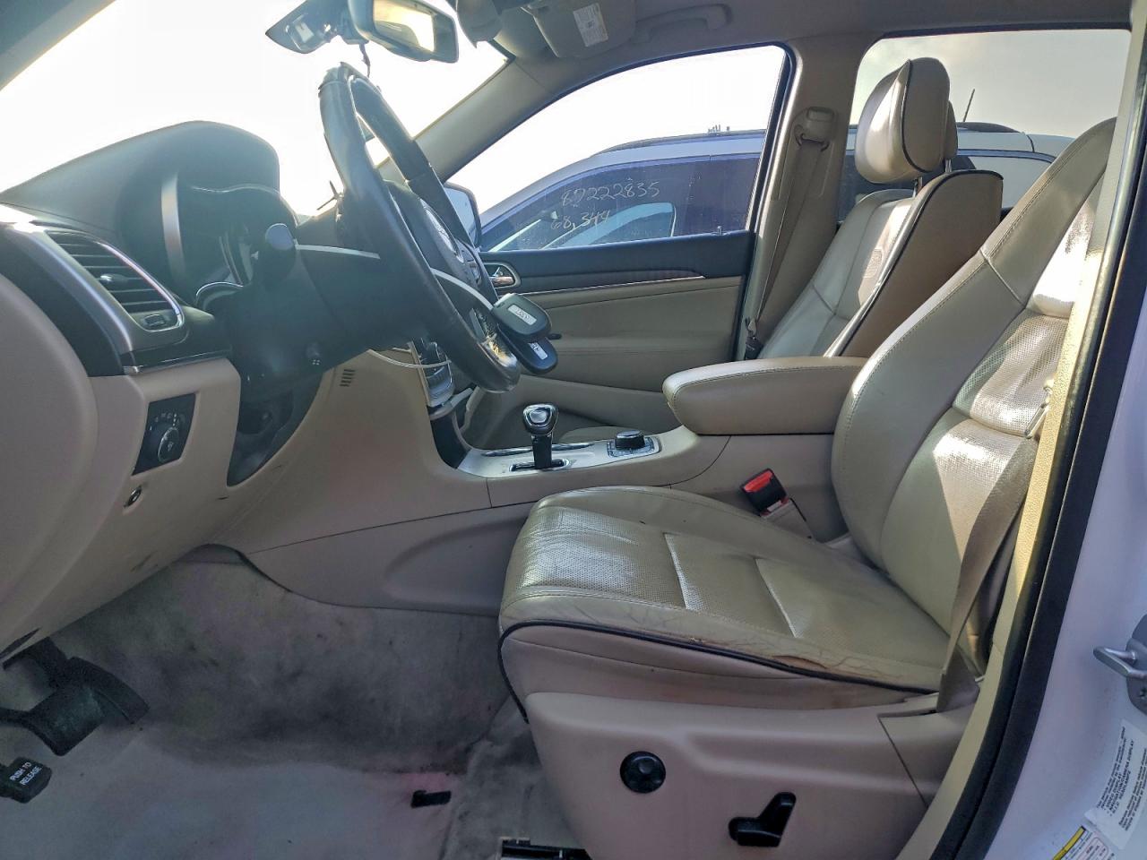 2015 Jeep Grand cher VIN 1C4RJFCG3FC663778 photo 7
