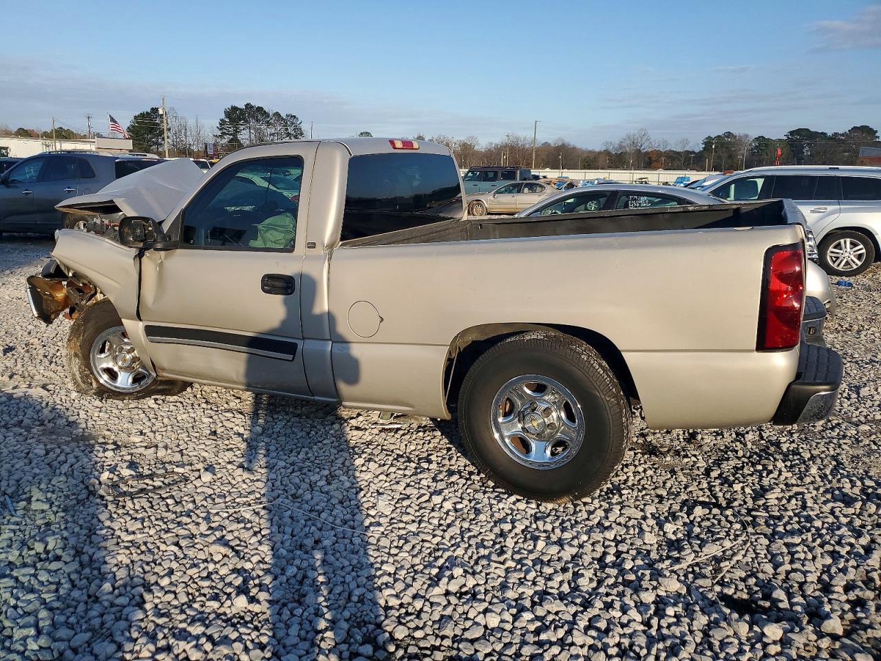 2004 Chevrolet All models VIN 1GCEC14X74Z221283 photo 2