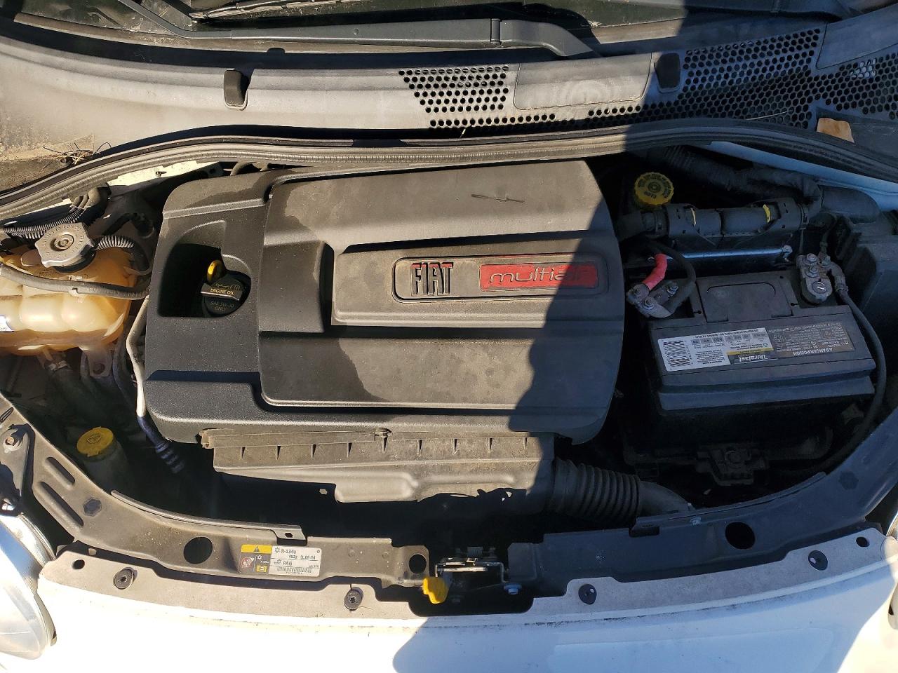 2014 Fiat 500 VIN 3C3CFFAR8ET268756 photo 11