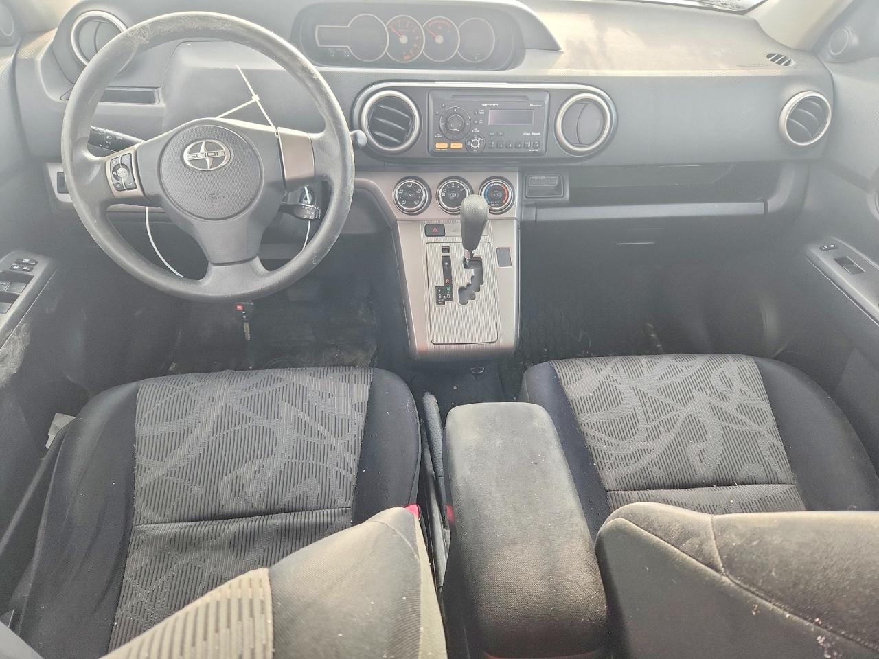 2013 Toyota Scion VIN JTLZE4FEXDJ030825 photo 8