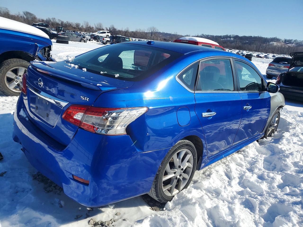 2015 Niss Sentra VIN 3N1AB7APXFY272267 photo 3