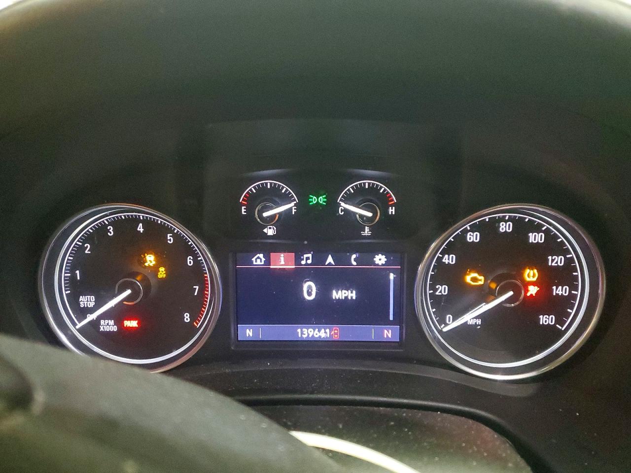 2020 Buick Enclave VIN 5GAERBKW6LJ136156 photo 9