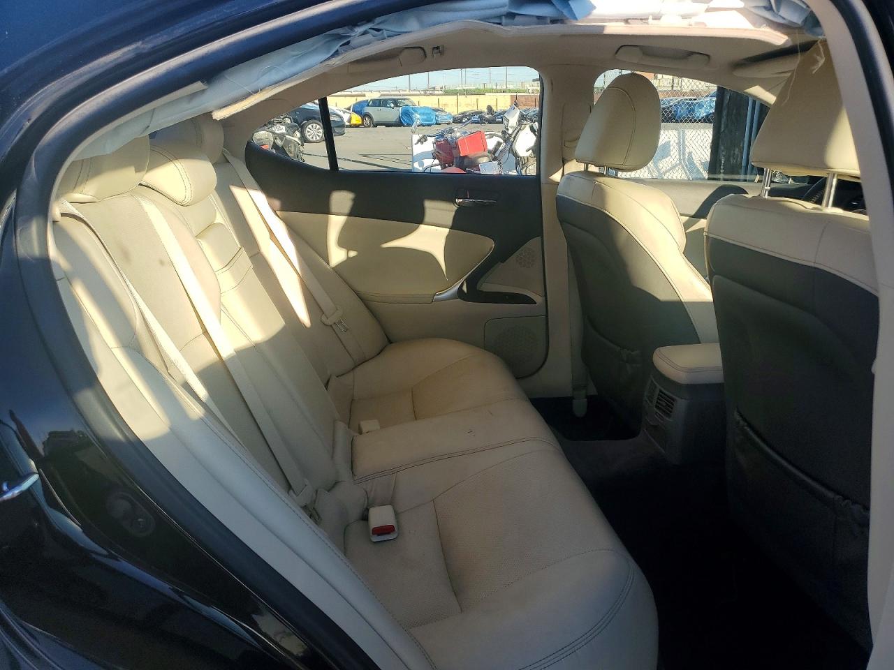 2010 Lexus Is VIN JTHBF5C24A5111641 photo 10