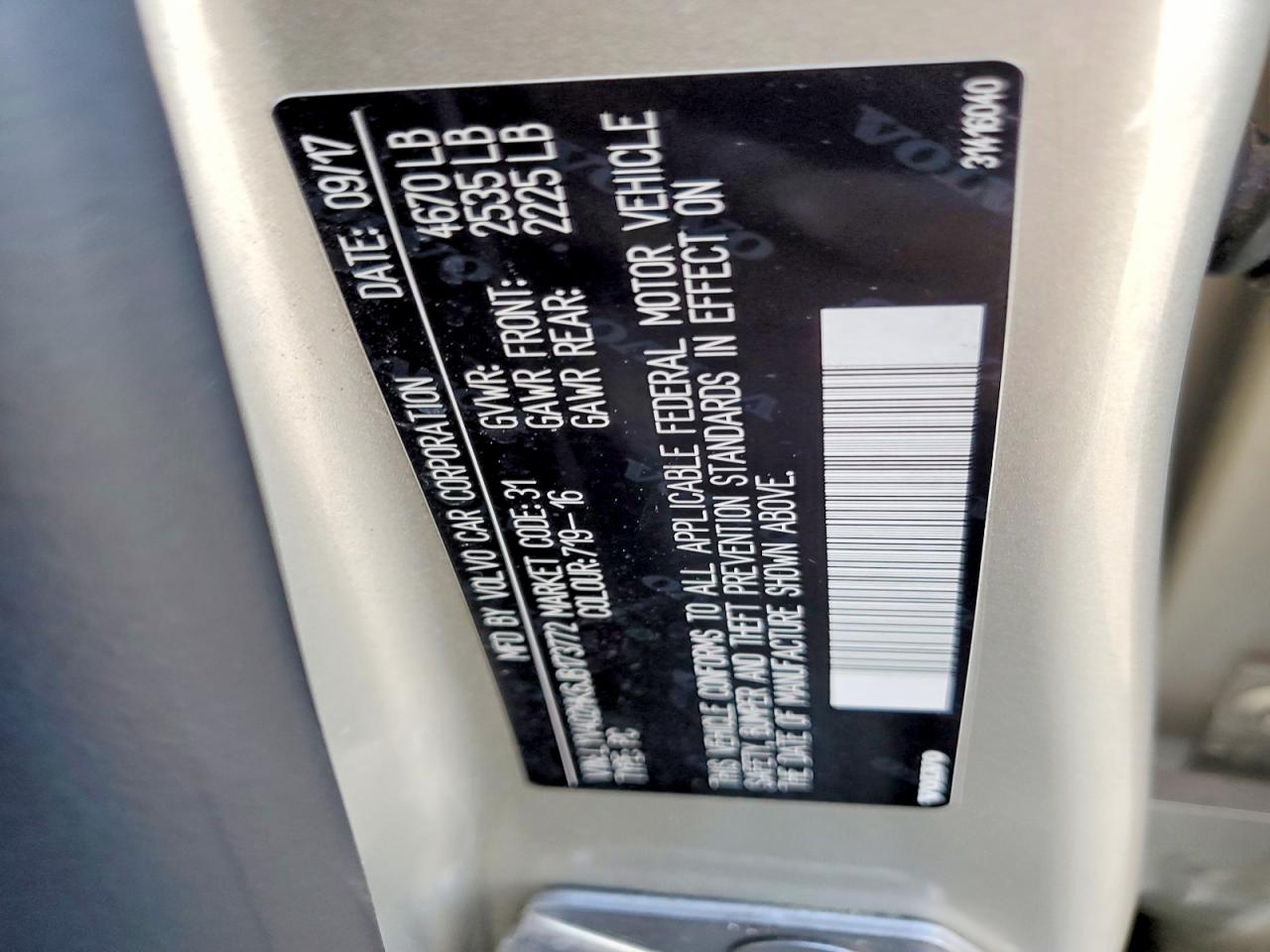 2018 Volvo S60 VIN LYV402HK6JB173772 photo 12