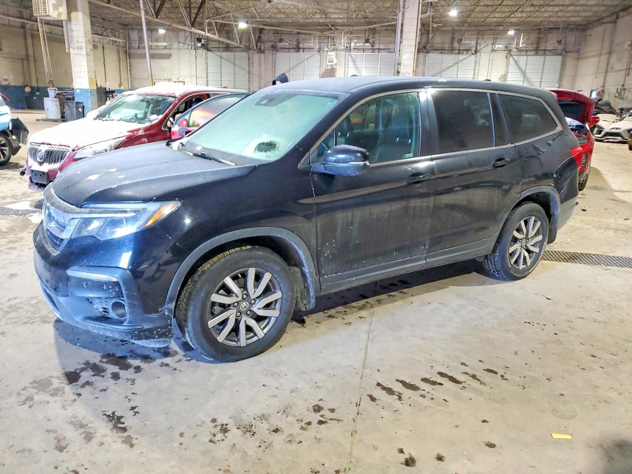 2019 Honda Pilot VIN 5FNYF6H47KB019810 photo 1