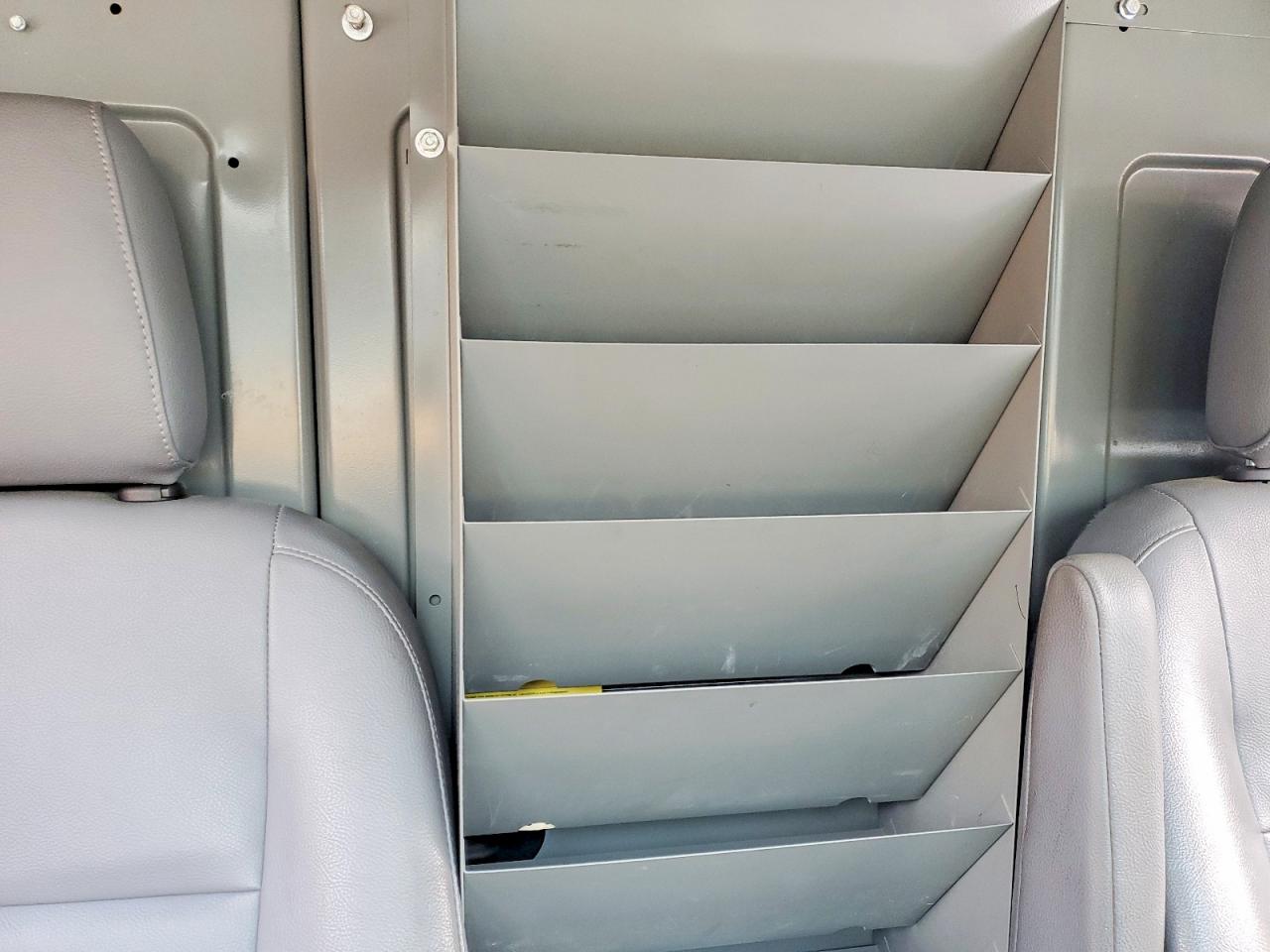 2019 Ford Transit VIN 1FTYR1YM9KKB27875 photo 10