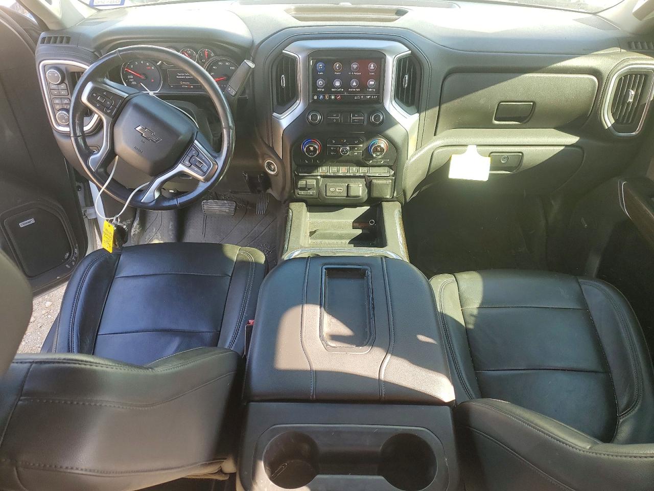 2019 Chevrolet All models VIN 3GCUYEED2KG245691 photo 8