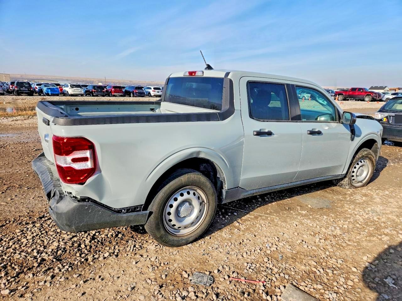 2022 Ford Maverick VIN 3FTTW8F93NRB07289 photo 3
