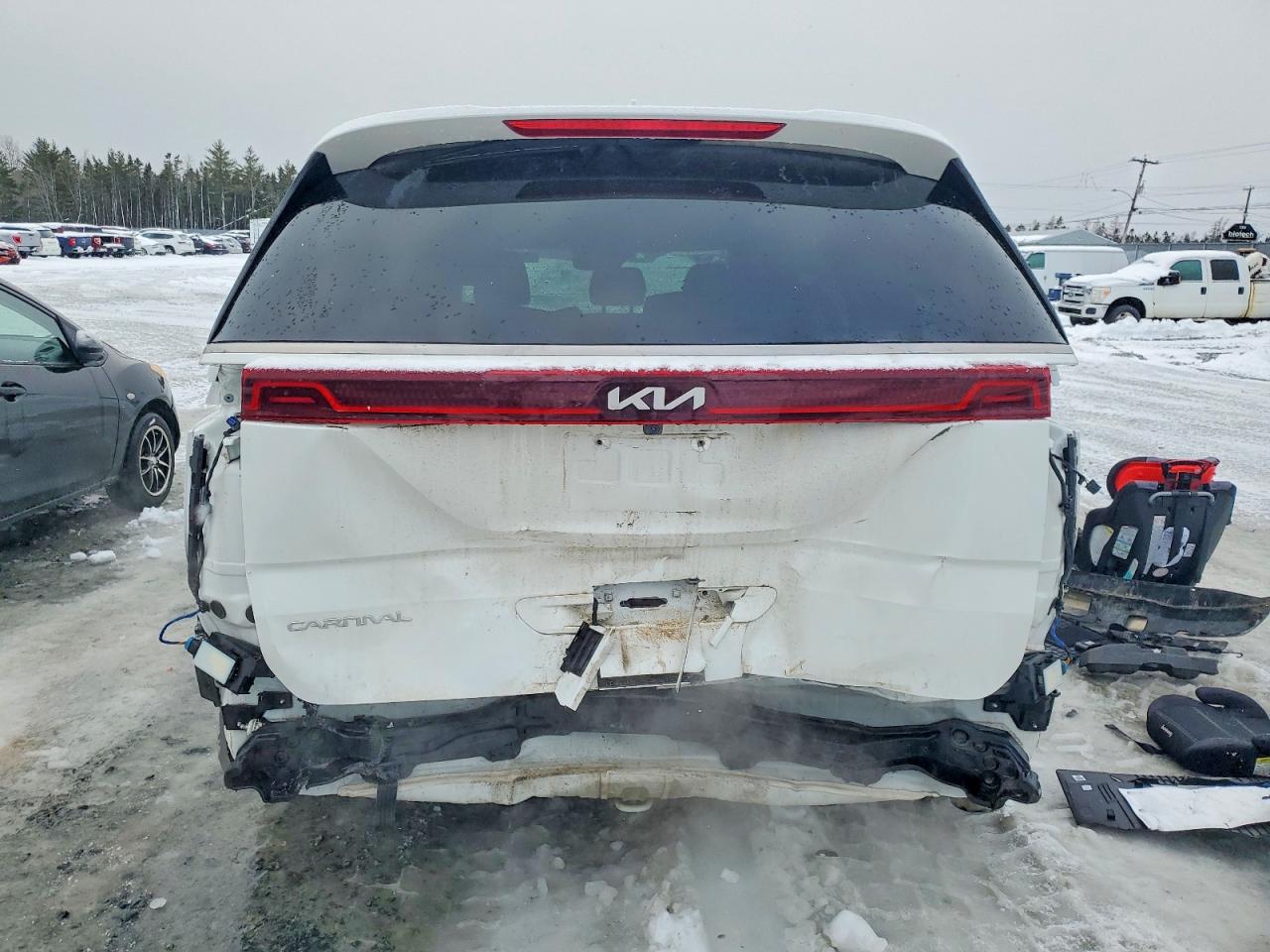 2024 KIA Carnival e VIN KNDNC5H38R6324414 photo 6