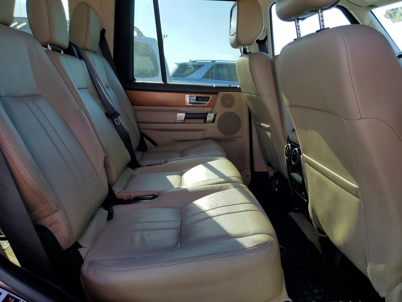 2015 Land Lr4 VIN SALAG2V67FA751102 photo 11