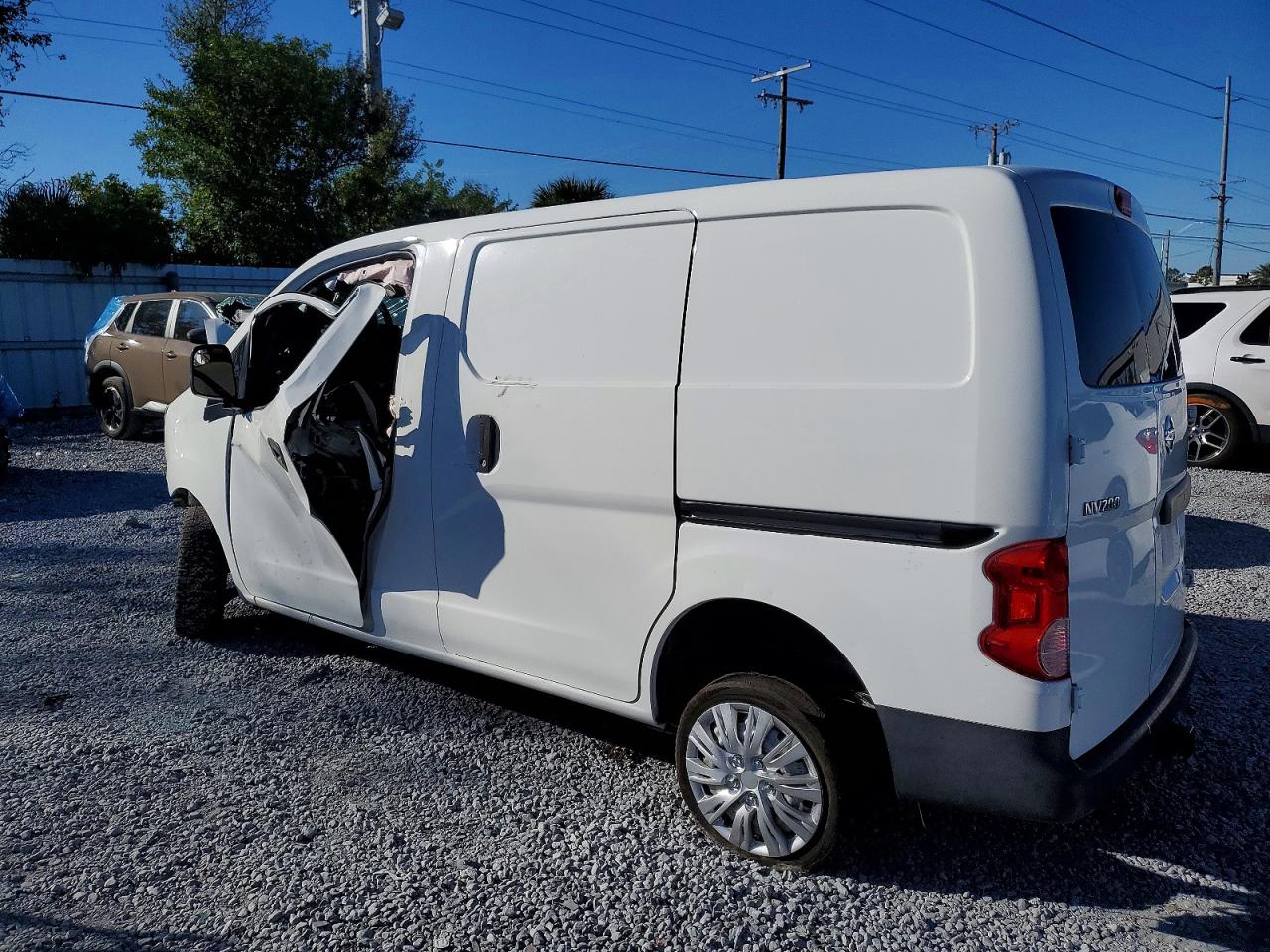 2016 Nissan Nv200 VIN 3N6CM0KNXGK690186 photo 2