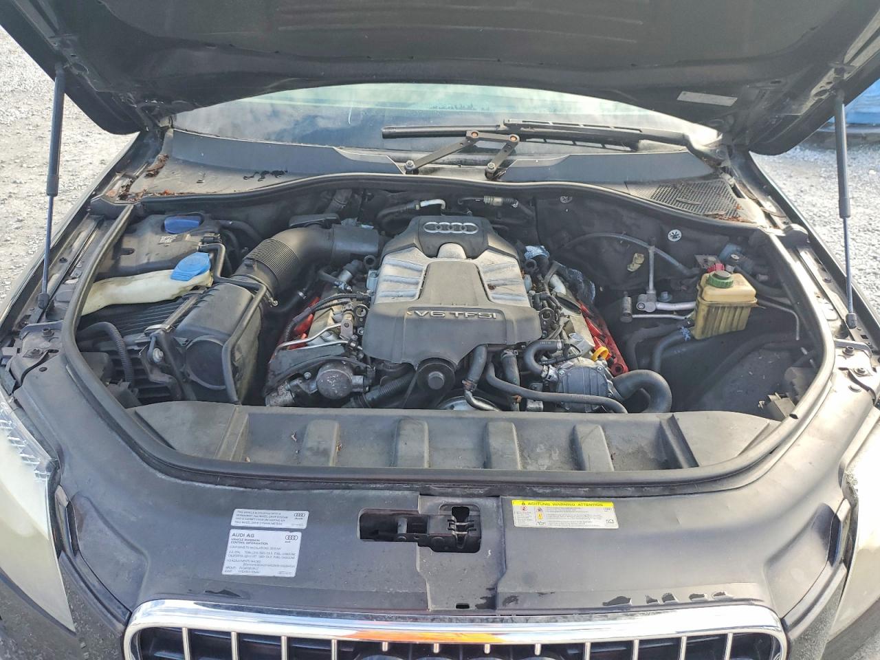 2015 Audi Q7 VIN WA1LGAFE4FD017803 photo 12