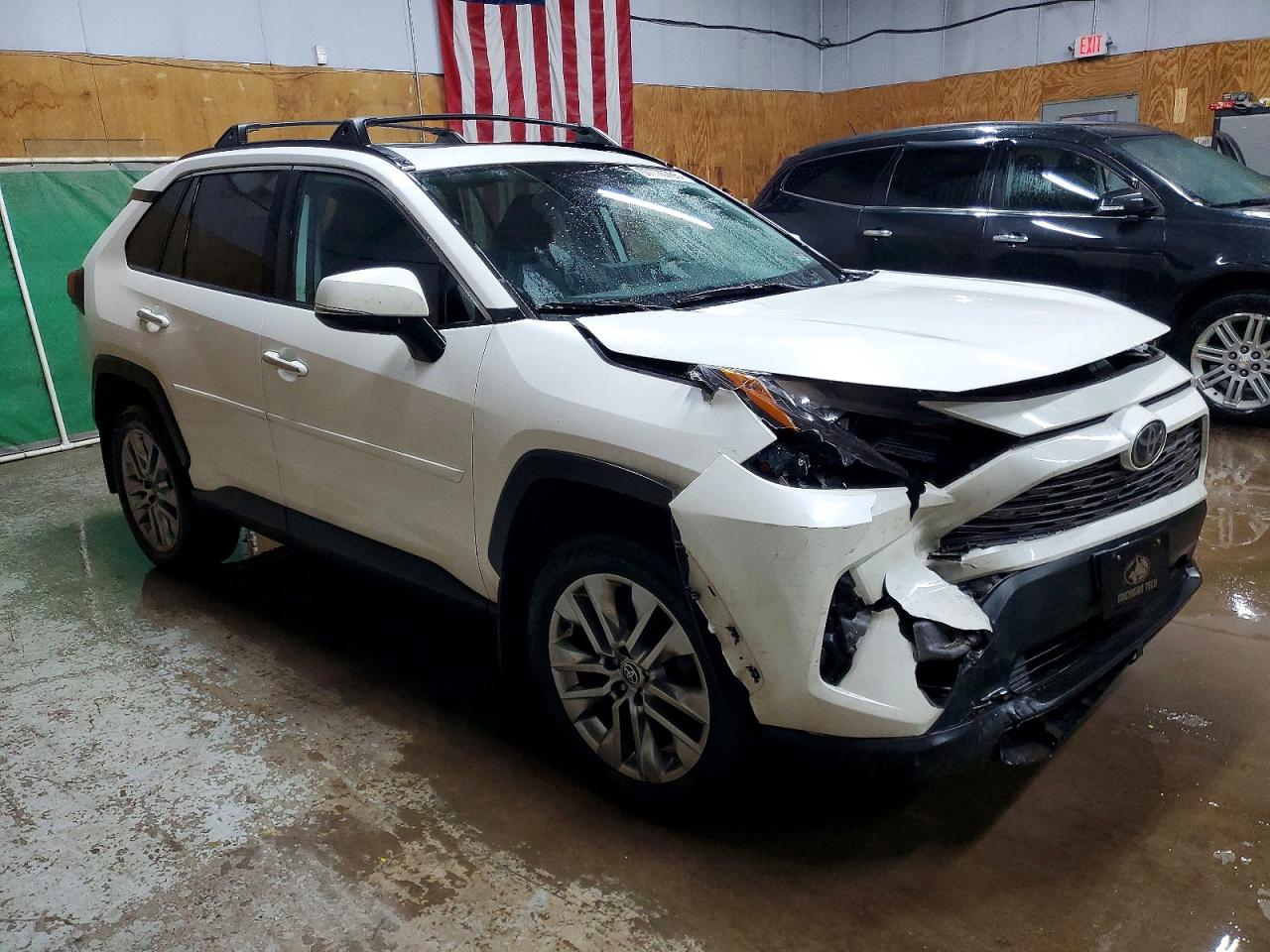 2022 Toyota Rav4 VIN 2T3N1RFVXNW291958 photo 4