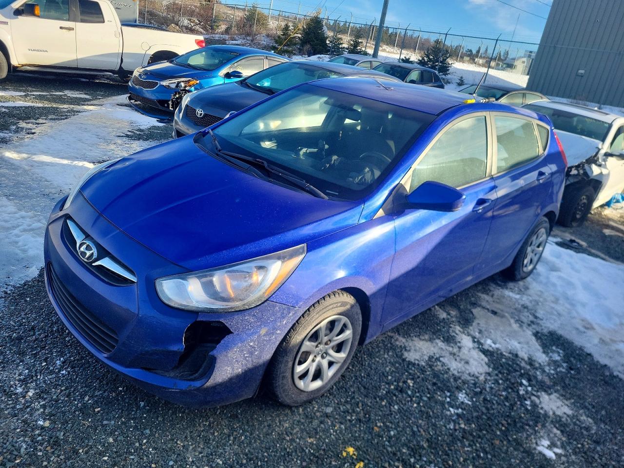 2014 Hyundai Accent VIN KMHCT5AE9EU184992 photo 1