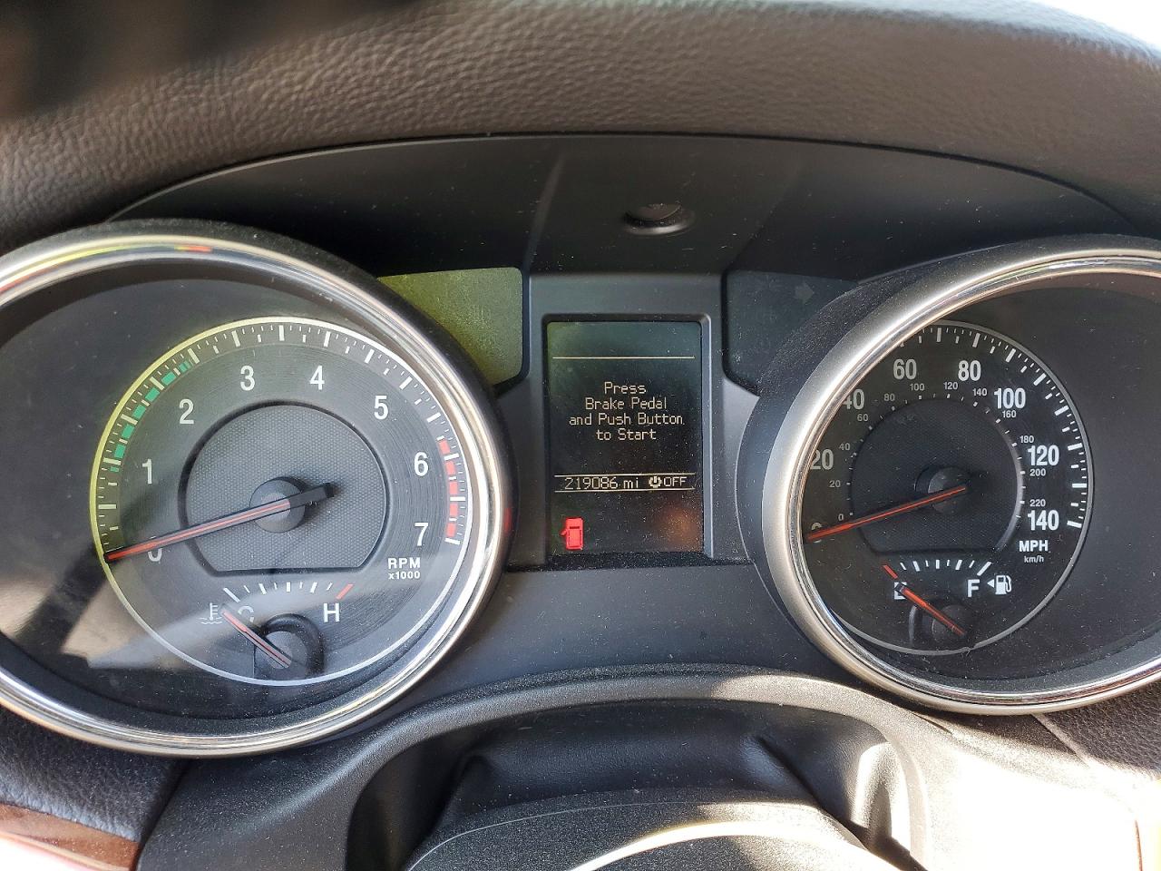 2011 Jeep Grand cher VIN 1J4RS5GT8BC610934 photo 9