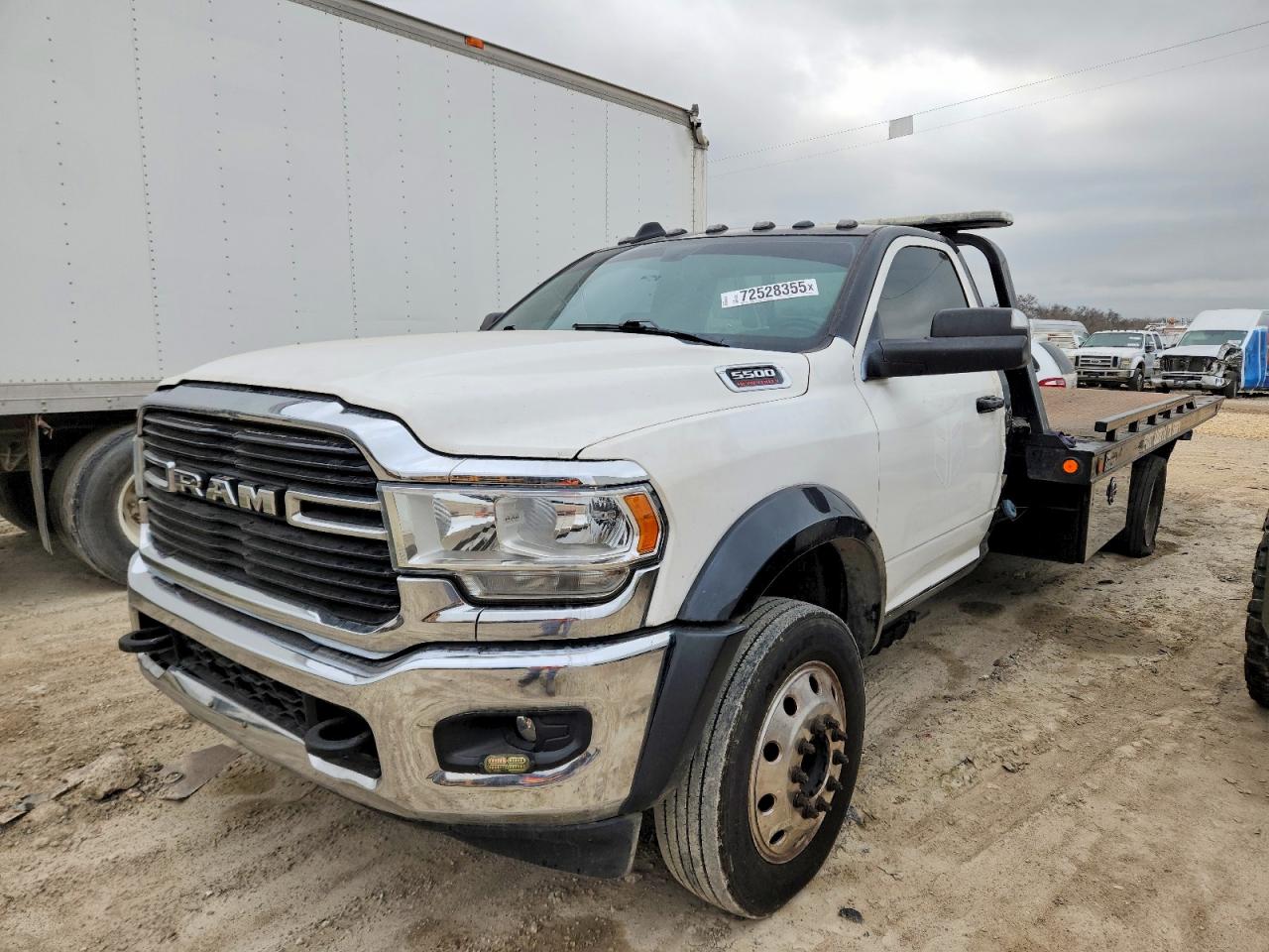 2021 Ram 5500 VIN 3C7WRMDL0MG512860 photo 2
