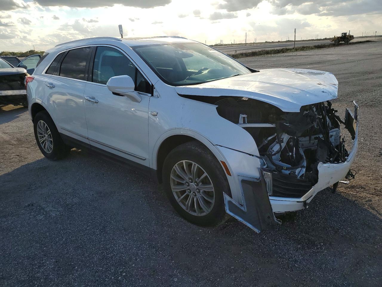 2018 Cadillac Xt5 VIN 1GYKNCRS8JZ182473 photo 4