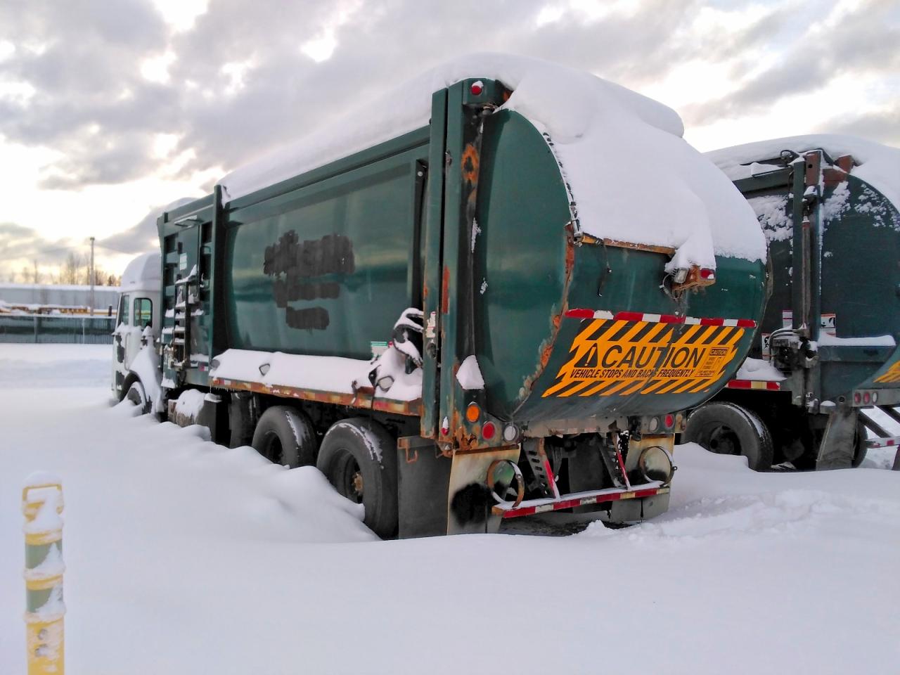 2011 AUTOCAR All models VIN 5VCACR8FXBH212887 photo 3