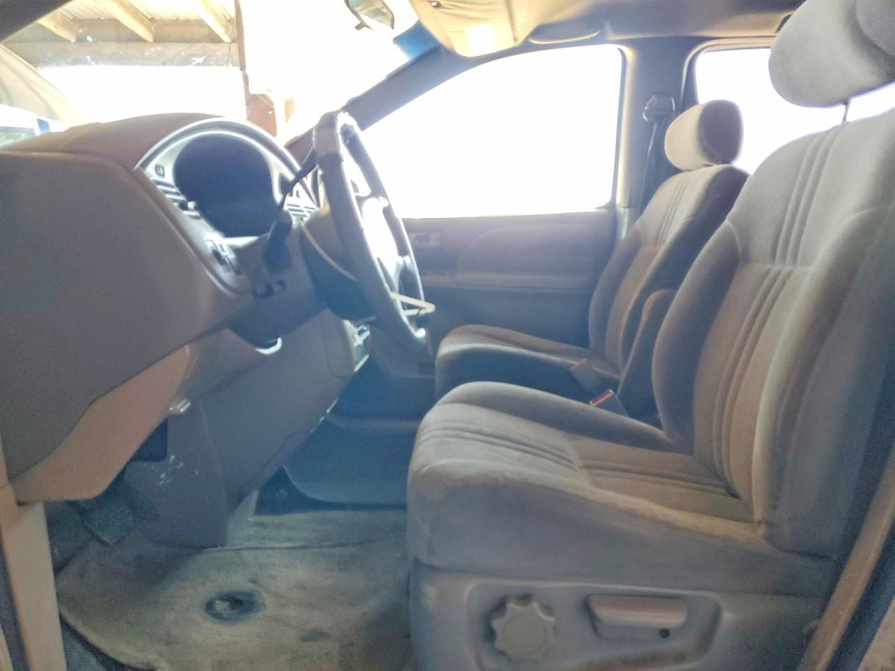 2003 Toyota All models VIN 4T3ZF13C83U543128 photo 7