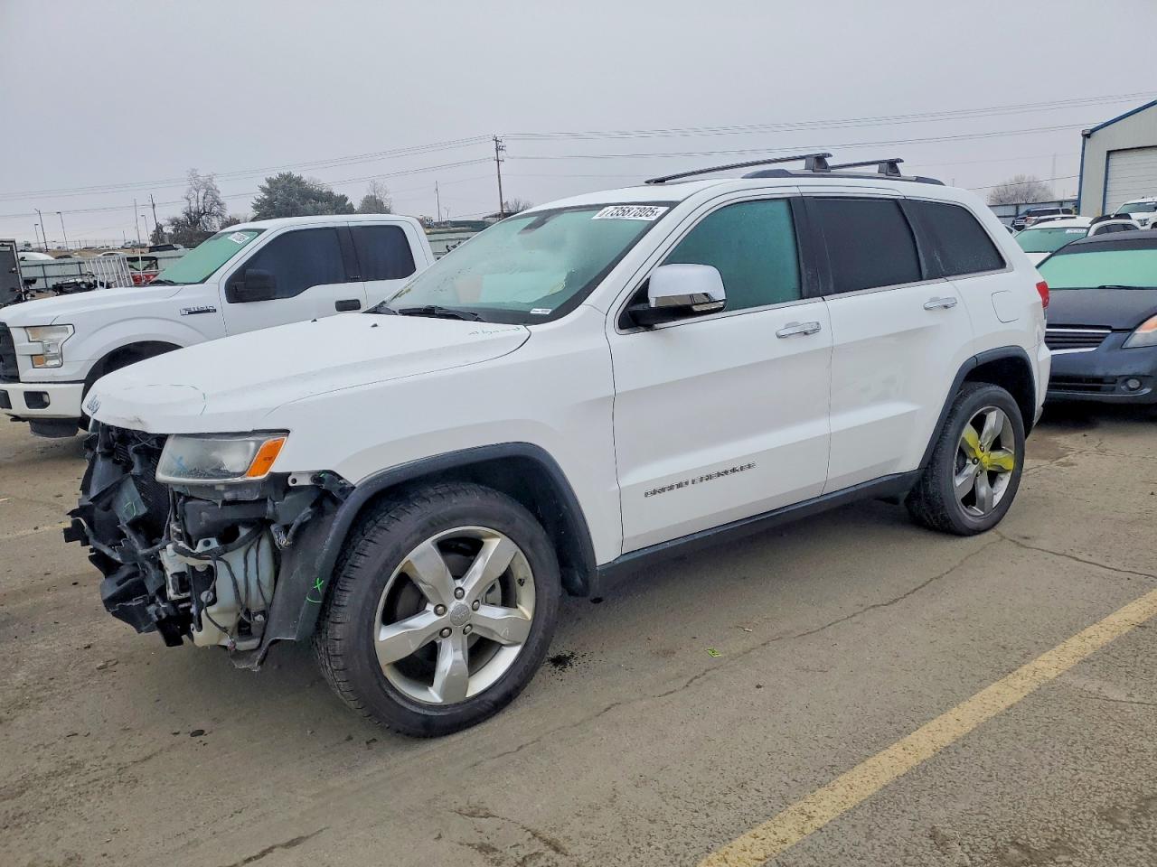 2015 Jeep Grand cher VIN 1C4RJEBG2FC742712 photo 1