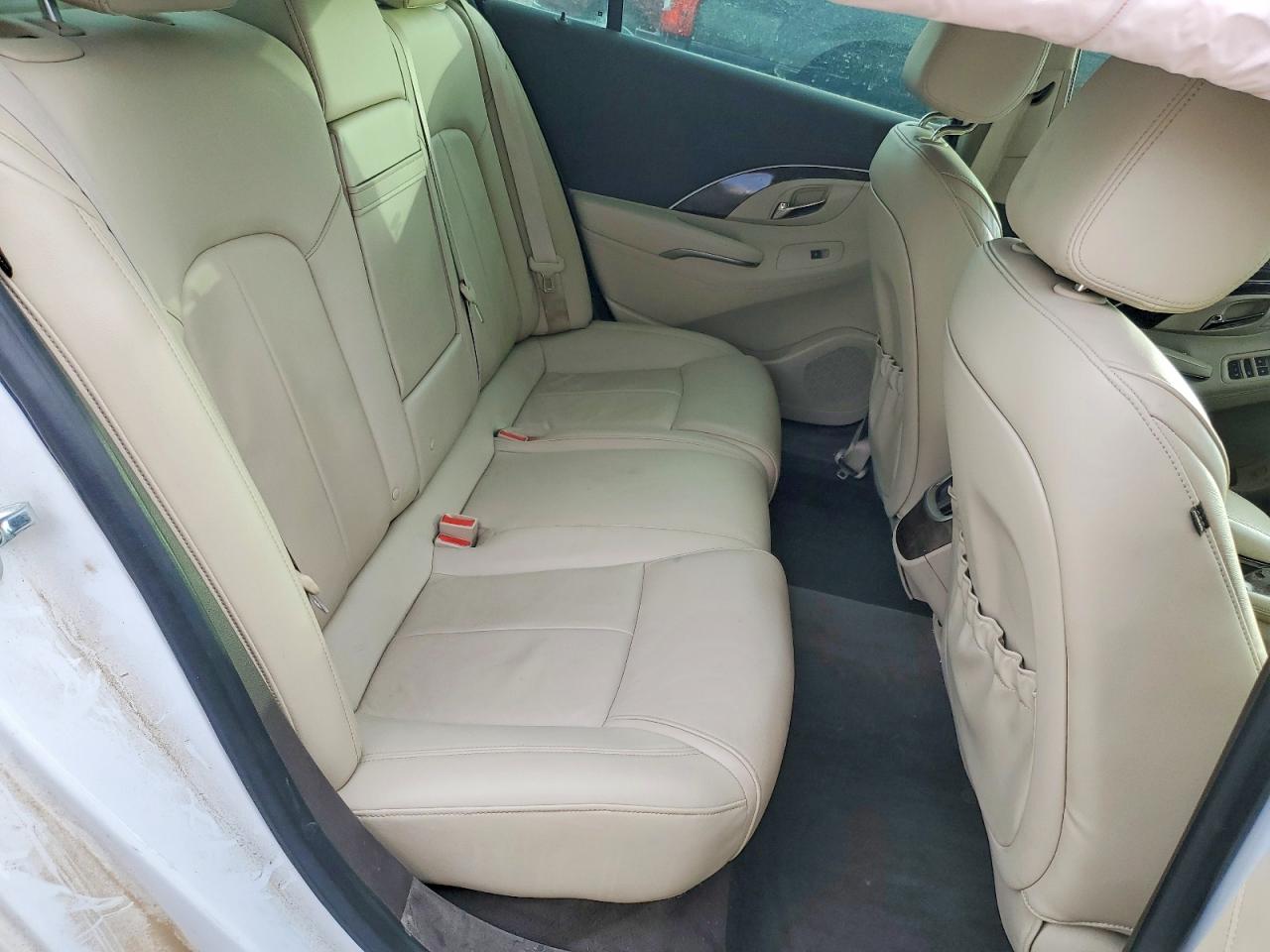 2015 Buick Lacrosse VIN 1G4GC5G30FF301548 photo 10
