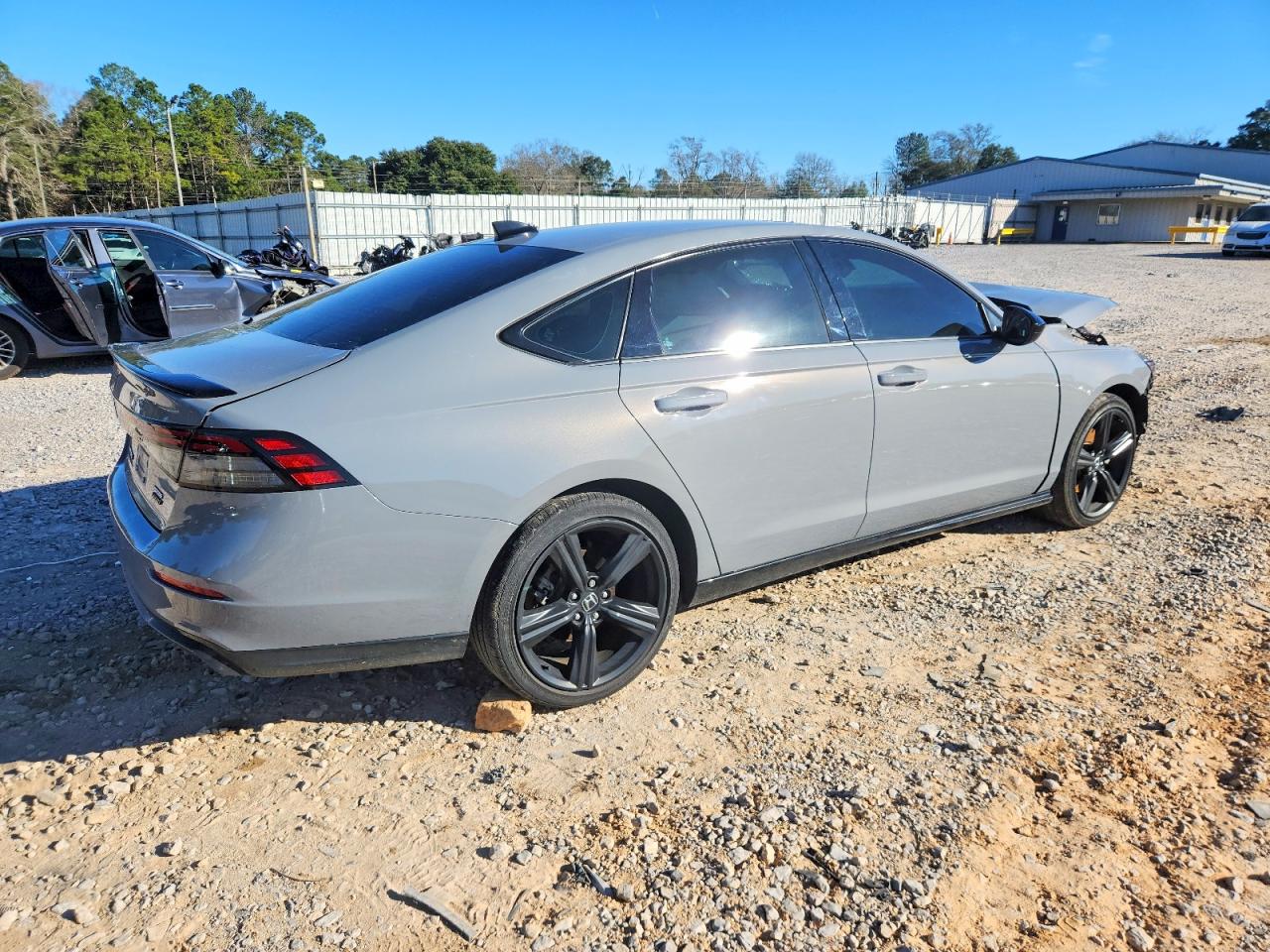 2024 Honda Accord VIN 1HGCY2F7XRA014857 photo 3