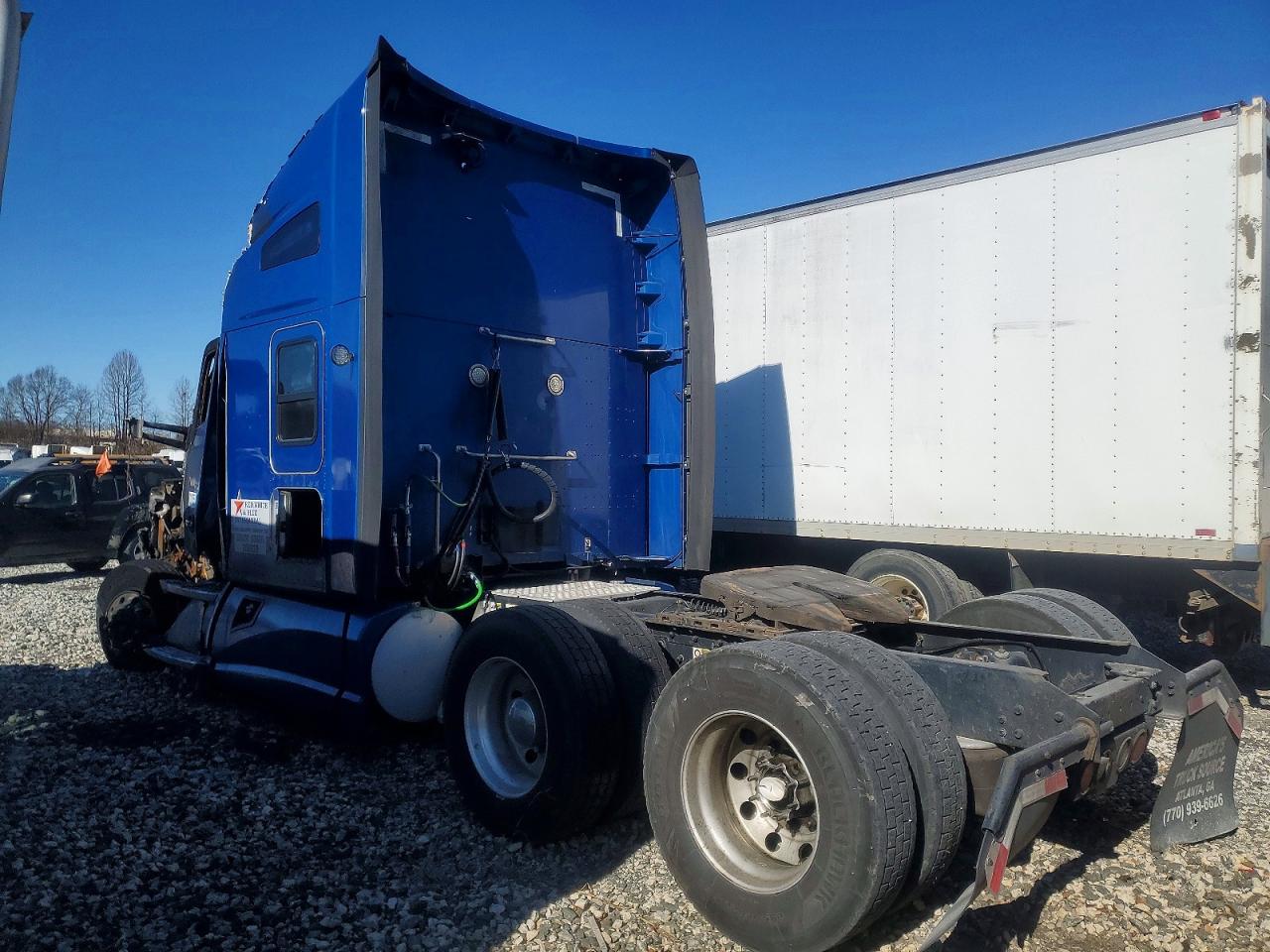 2016 All models VIN 1XKYD49X3GJ479506 photo 3