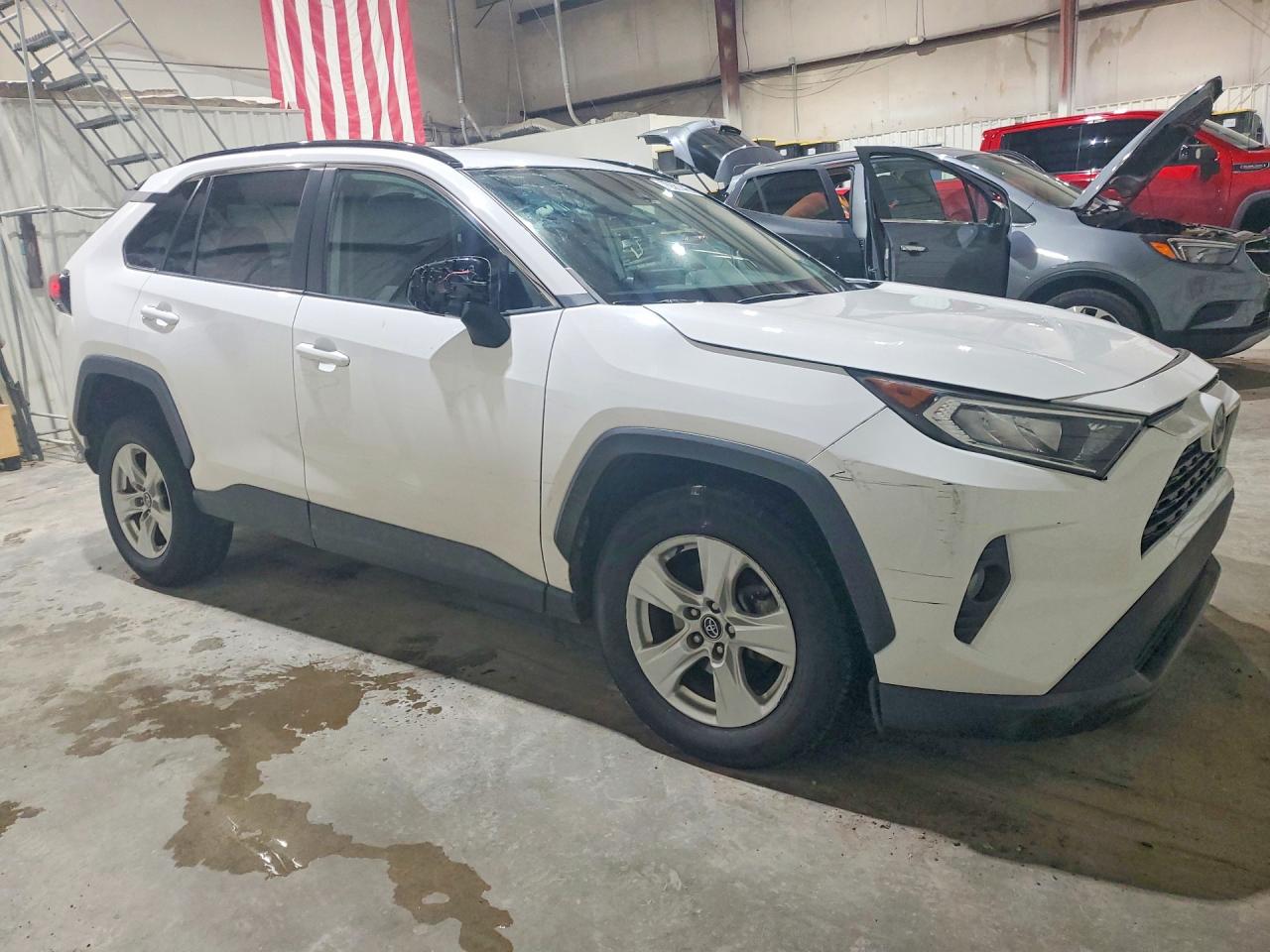 2020 Toyota Rav4 VIN 2T3W1RFV3LC059379 photo 4