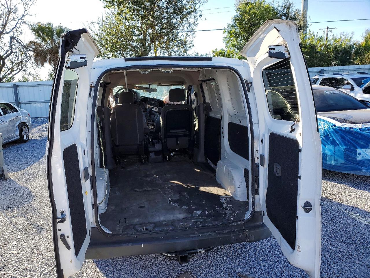 2016 Nissan Nv200 VIN 3N6CM0KNXGK690186 photo 10