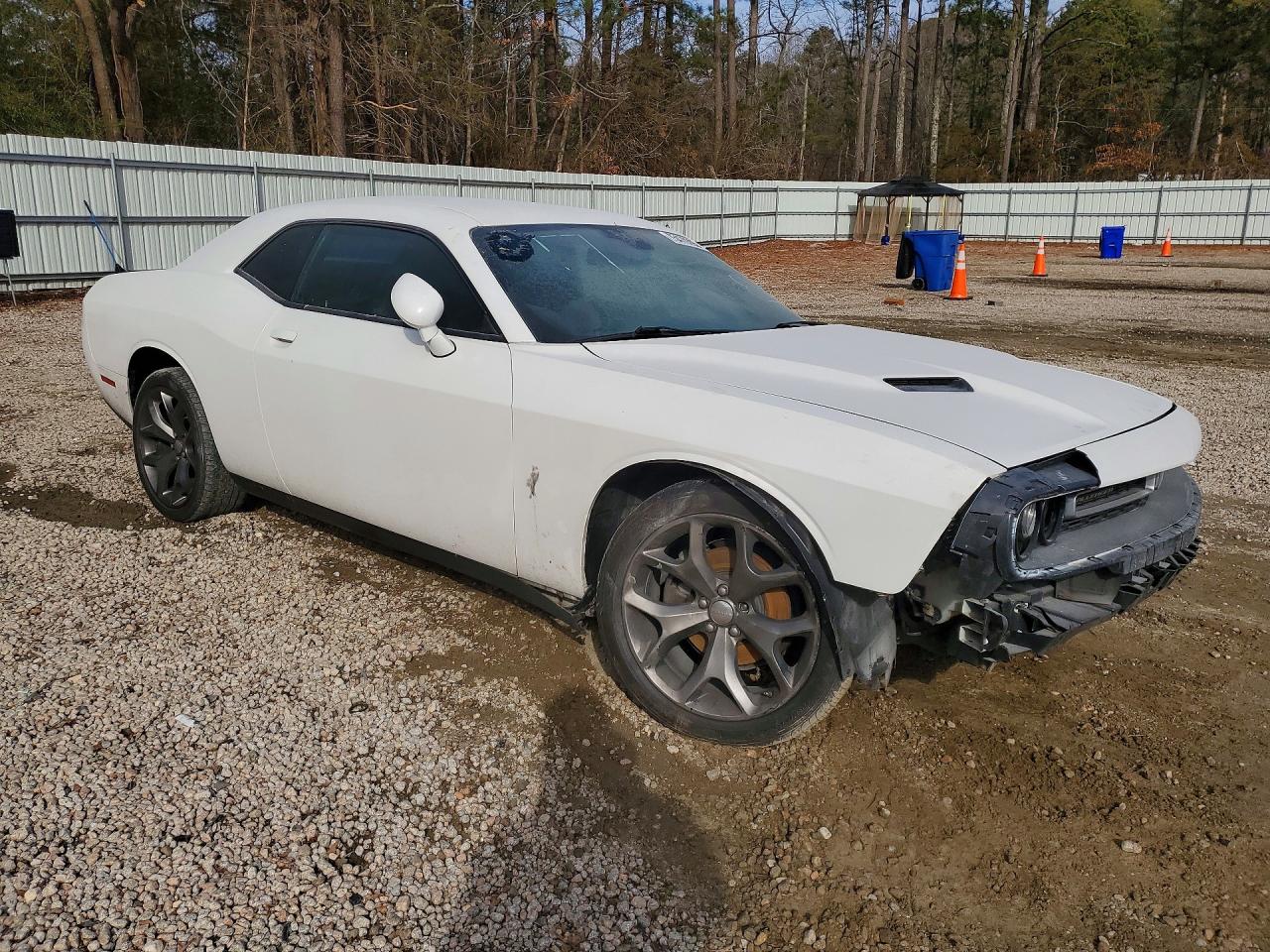2016 Dodge Challenger VIN 2C3CDZAG9GH113506 photo 4