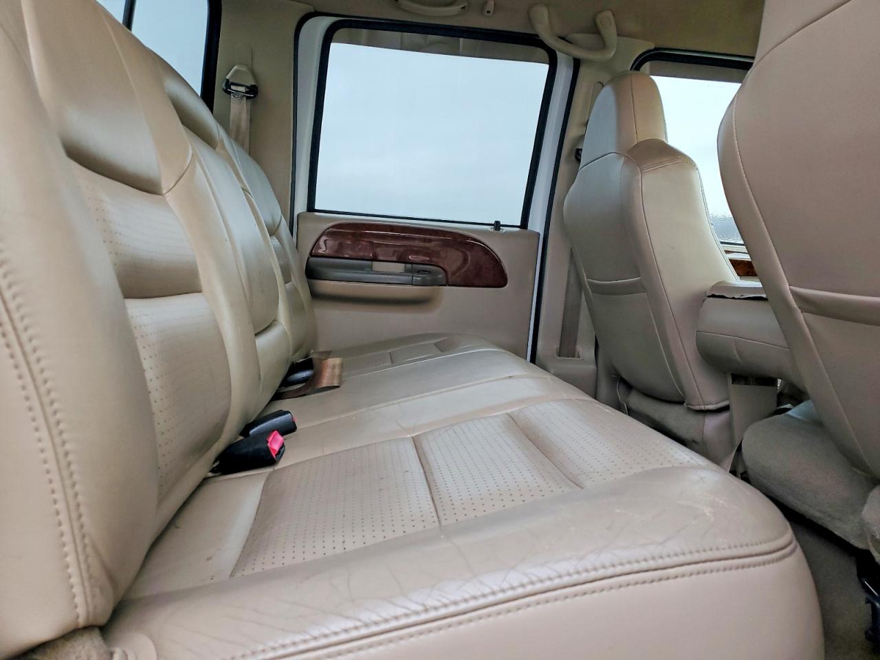 2002 Ford F250 VIN 1FTNW21L22EC66148 photo 9
