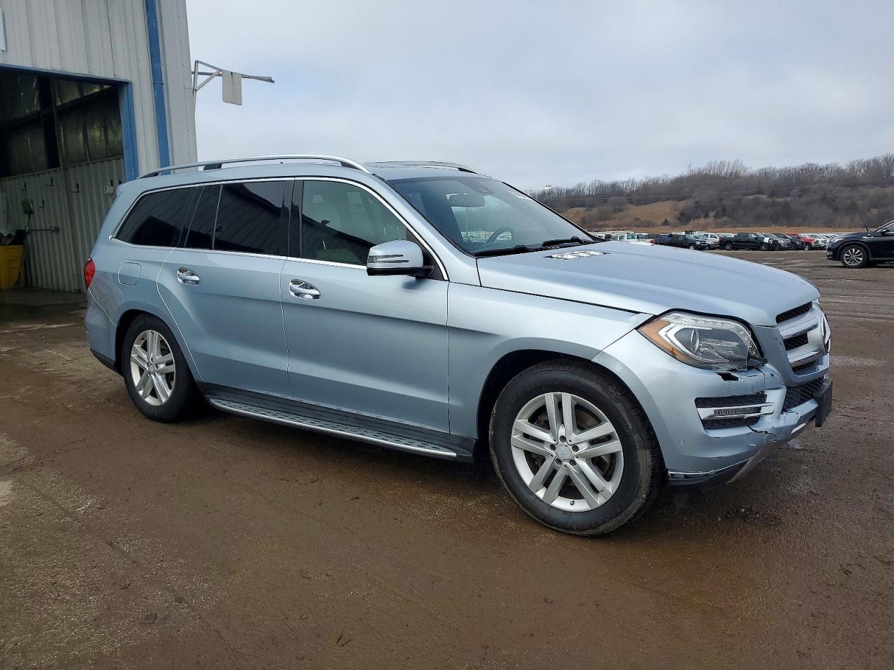 2015 Mercedes-Benz Gl-class VIN 4JGDF6EE9FA528383 photo 4